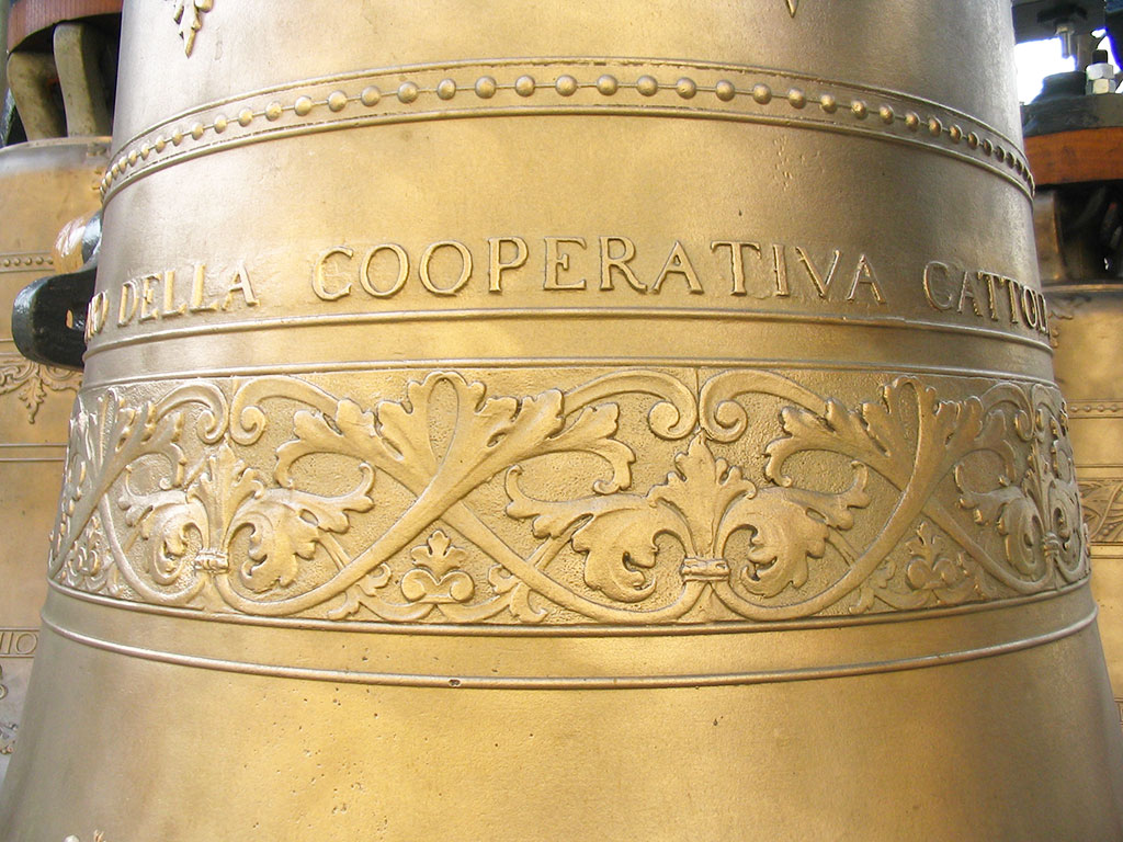 scritte-e-decorazioni campana